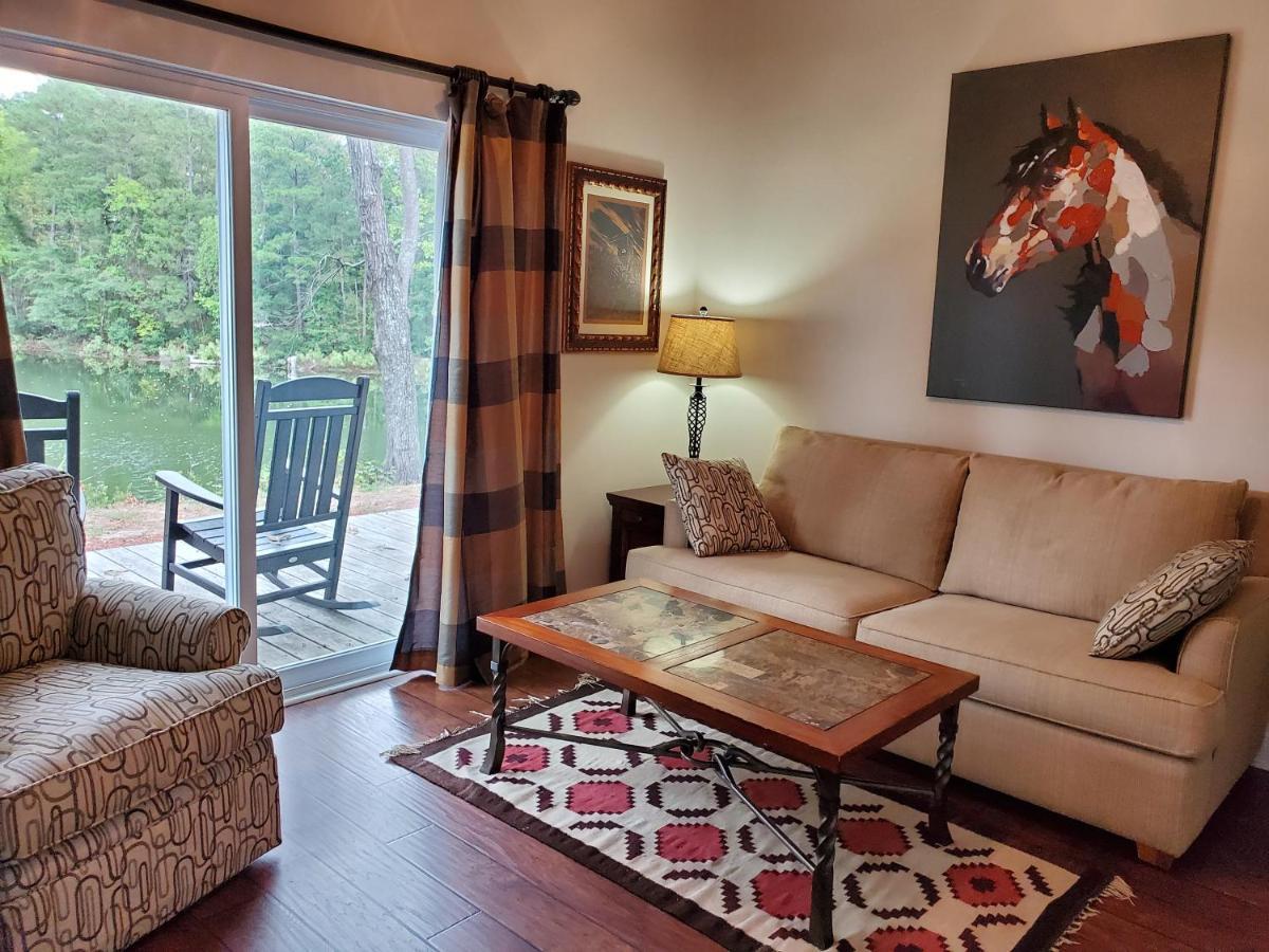 Cape Fear Vineyard And Winery Hotel Elizabethtown Екстериор снимка